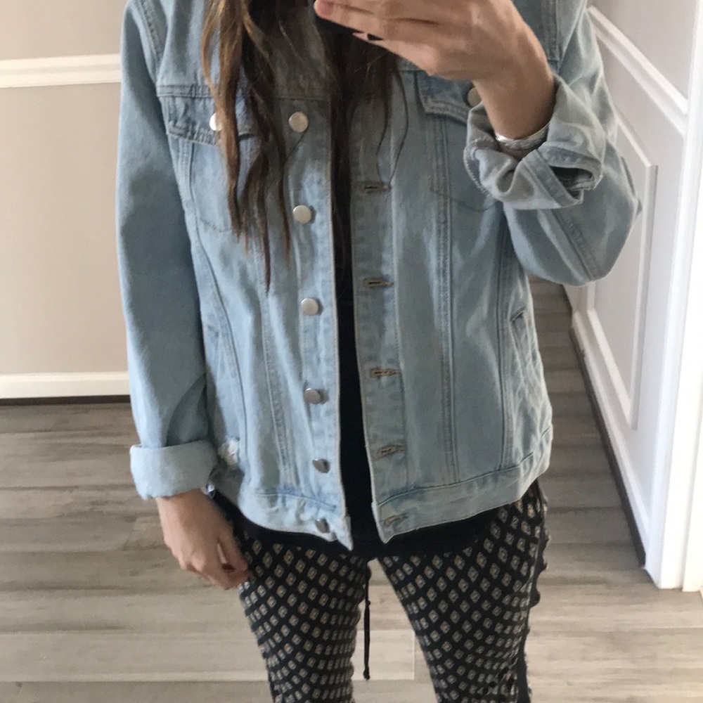 Denim jacket - Picture 2 of 7